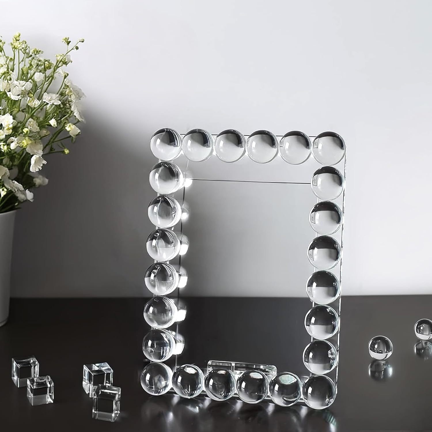 5x7 Clear Bubble Crystal Picture Frame,with 24 Clear Balls,Crystal Standing Photo Frame,Exquisite Desk Craft,Vertical Display,for Office and Home - Image 5